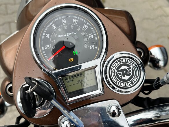 2026 Royal Enfield Classic 350, коричневый, 502000 рублей - вид 7