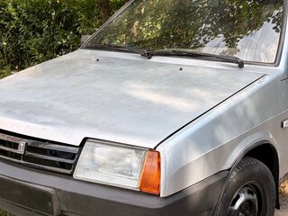 2002 Lada (ВАЗ) 21099, серебристый, 75000 рублей, вид 1