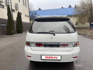 1999 Toyota Gaia, белый, 250000 рублей, вид 3