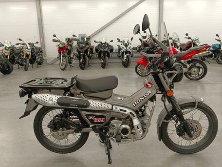 2023 Honda Super Cub, серый, 475000 рублей, вид 2