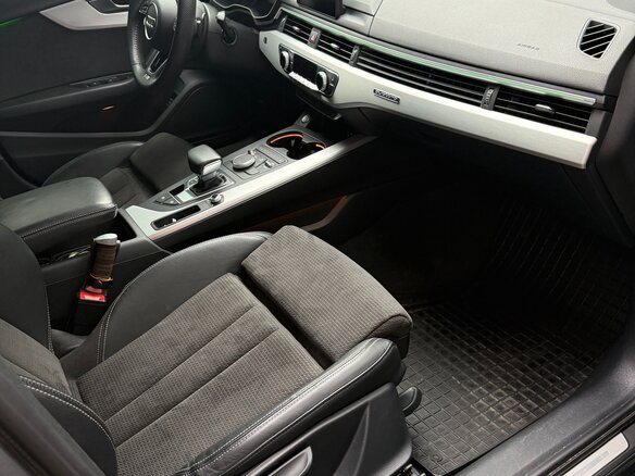 2019 Audi A4 V (B9), серый, 3450000 рублей - вид 6