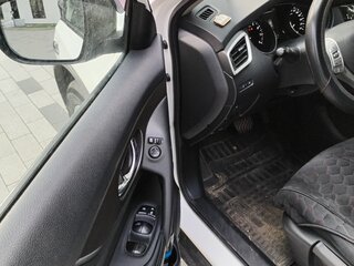 2015 Nissan X-Trail III, белый, 1800000 рублей, вид 5