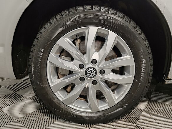 2018 Volkswagen Multivan T6, серебристый - вид 17