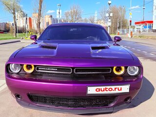 2019 Dodge Challenger III Рестайлинг 2, фиолетовый, 3650000 рублей, вид 5