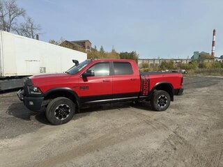 2017 Dodge RAM IV (DS/DJ), красный, 6500000 рублей, вид 2