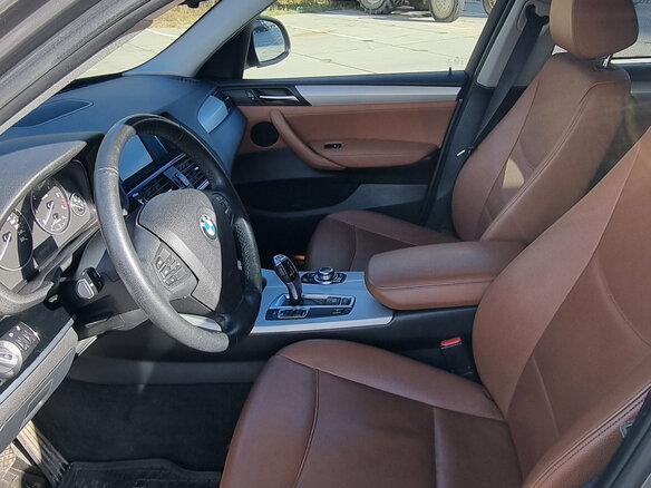 2017 BMW X3 18d II (F25) Рестайлинг, серебристый, 2100000 рублей - вид 12
