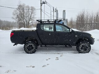 2010 Mitsubishi L200 IV, чёрный, 1150000 рублей, вид 3