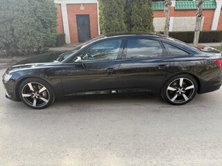 2019 Audi A6 50 TDI V (C8), чёрный, 4200000 рублей, вид 4
