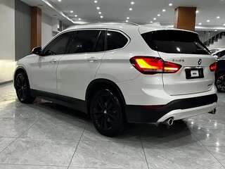 2021 BMW X1 Long 20Li sDrive II (F48) Рестайлинг, белый, 2700000 рублей, вид 5