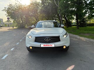 2012 Infiniti FX30d II (S51) Рестайлинг, белый, 1799000 рублей, вид 2