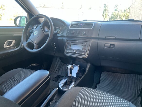 2008 Skoda Roomster Scout I, серый, 570000 рублей - вид 5