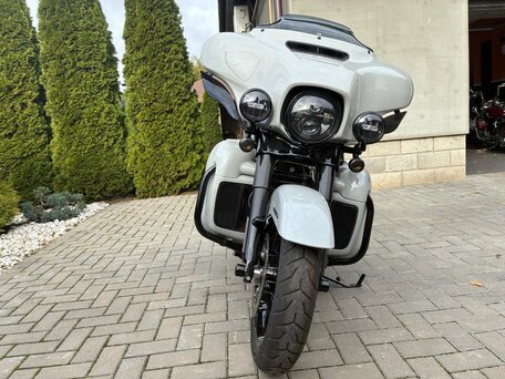 2021 Harley-Davidson Ultra Limited, серый, 1800000 рублей, вид 1