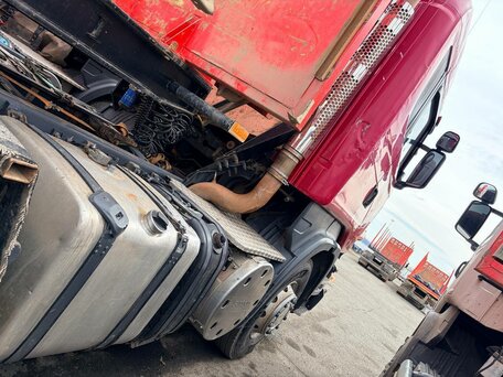 2013 Scania R-Series, красный, 4500000 рублей, вид 4