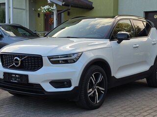 2020 Volvo XC40 I, белый, 2250000 рублей, вид 3
