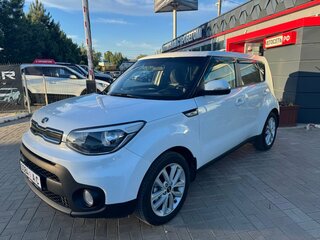 2018 Kia Soul II Рестайлинг, белый, 1229900 рублей, вид 4
