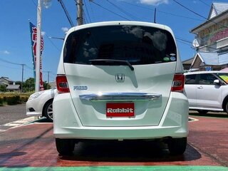 2014 Honda Freed I Рестайлинг 2, белый, 860000 рублей, вид 4