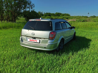 2006 Opel Astra H Рестайлинг, серебристый, 550000 рублей, вид 2