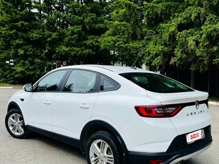 2021 Renault Arkana I, белый, 1700000 рублей, вид 4
