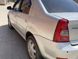 2013 Renault Logan I Рестайлинг, серый, 415000 рублей, вид 4