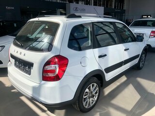 2026 Lada (ВАЗ) Granta Cross I Рестайлинг, белый, 1196000 рублей, вид 4
