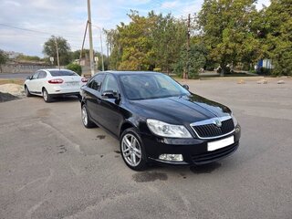 2013 Skoda Octavia II (A5) Рестайлинг, чёрный, 830000 рублей, вид 2