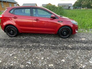 2013 Kia Rio 5-speed III, красный, 690000 рублей, вид 4