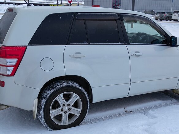 2005 Suzuki Escudo III, белый - вид 4