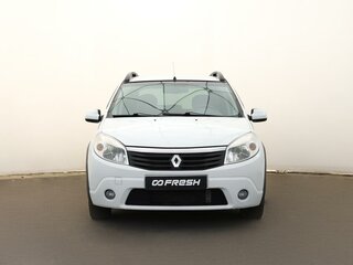 2012 Renault Sandero I, белый, 648000 рублей, вид 3