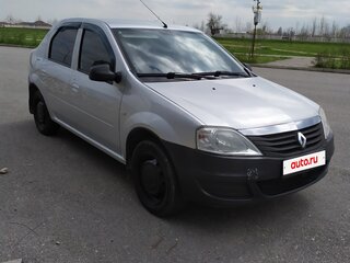2013 Renault Logan I Рестайлинг, серебристый, 363000 рублей, вид 1