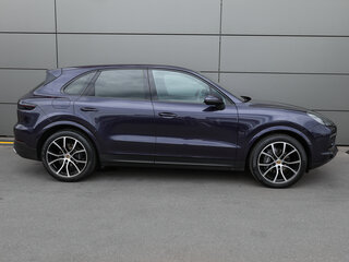 2018 Porsche Cayenne III, фиолетовый, 6098000 рублей, вид 4