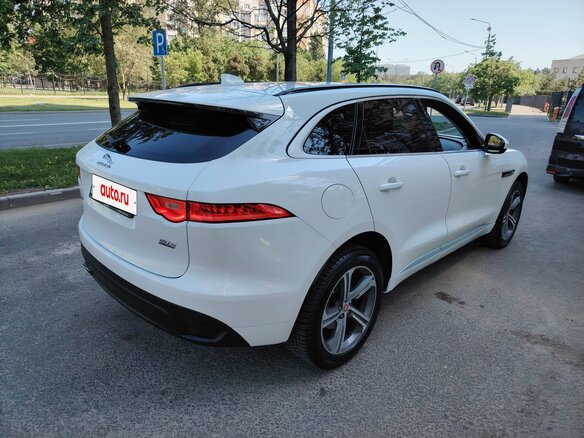 2016 Jaguar F-Pace I, белый - вид 3