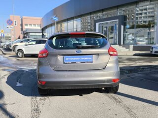 2015 Ford Focus III Рестайлинг, коричневый, 790000 рублей, вид 5