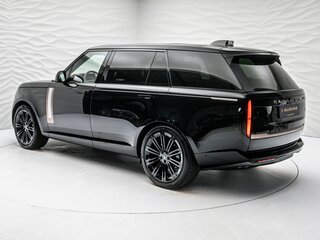 2026 Land Rover Range Rover P615 MHEV Long V, чёрный, 33990000 рублей, вид 4