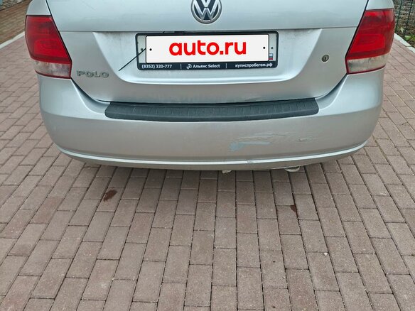 2013 Volkswagen Polo V, серебристый, 600000 рублей - вид 2