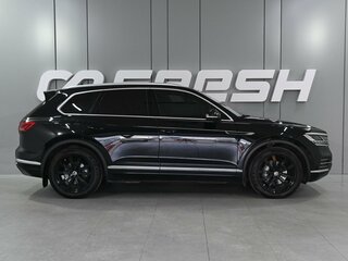 2021 Volkswagen Touareg III, чёрный, 5699000 рублей, вид 5