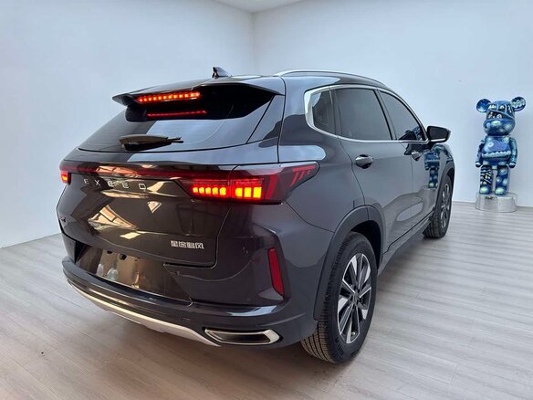 2022 Exeed LX I Рестайлинг, серый, 1543000 рублей - вид 3
