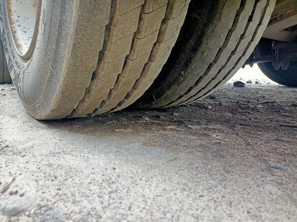 2004 Mercedes-Benz Actros, белый, 2499000 рублей - вид 15