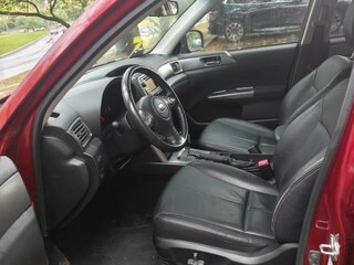2011 Subaru Forester III Рестайлинг, пурпурный, 1250000 рублей, вид 5