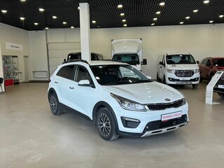 2017 Kia Rio X-Line IV, белый, 1149000 рублей, вид 3