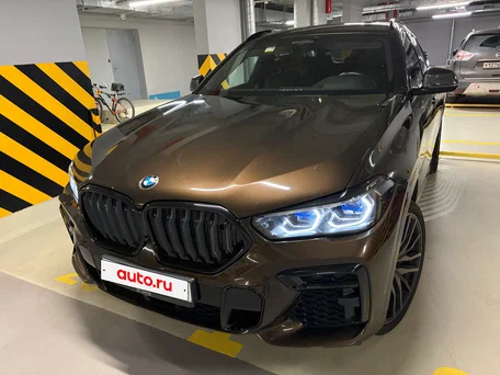 2022 BMW X6 M50i III (G06), коричневый, 10959595 рублей, вид 2