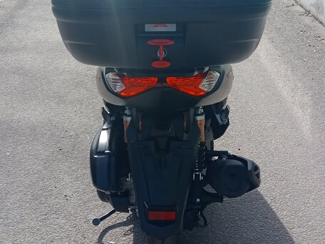 2023 Yamaha NMAX, чёрный, 425000 рублей, вид 5