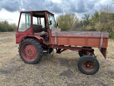 1989 ХТЗ Т-16, 250000 рублей, вид 2