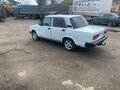 2003 Lada (ВАЗ) 2107, белый, 150000 рублей - вид 4