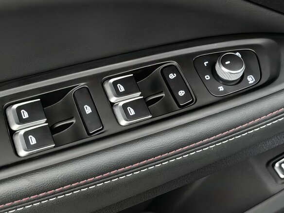 2022 Geely Tugella I, красный, 2555000 рублей - вид 19