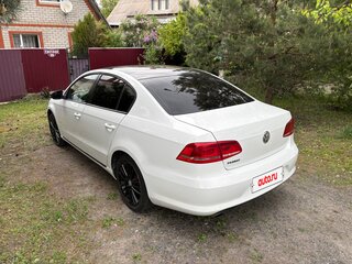 2011 Volkswagen Passat B7, белый, 800000 рублей, вид 5