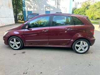 2005 Mercedes-Benz B-Класс 200 I (W245), пурпурный, 270000 рублей, вид 4