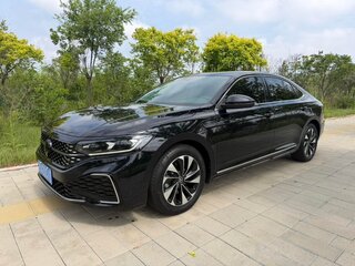 2023 Volkswagen Passat B8 Рестайлинг, чёрный, 2100000 рублей, вид 2