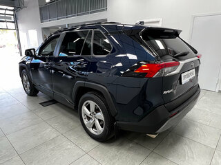 2020 Toyota RAV4 V (XA50), синий, 3150000 рублей, вид 4