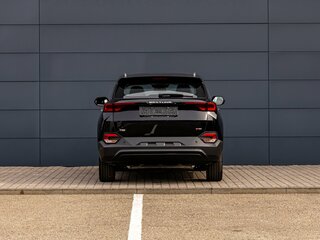 2023 FAW Bestune T77 I, чёрный, 2295000 рублей, вид 5