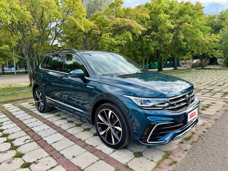 2022 Volkswagen Tiguan II Рестайлинг, синий, 3500000 рублей, вид 1
